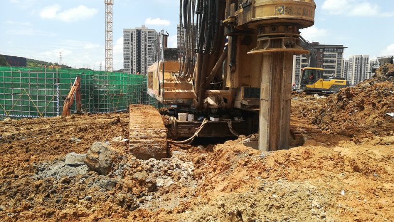 貴陽恒大都會廣場D地塊1-3#、5-7#、9-10#樓主體及配套建設(shè)樁基工程